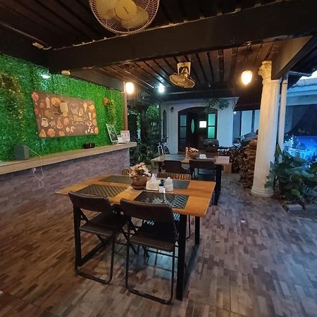 Hospedaje La Galerie Ciudad Cortés Eksteriør billede