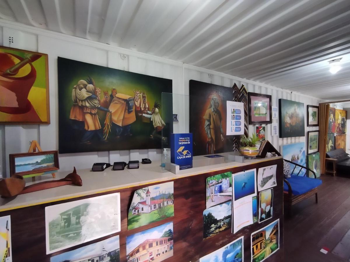 Hospedaje La Galerie Ciudad Cortés Eksteriør billede