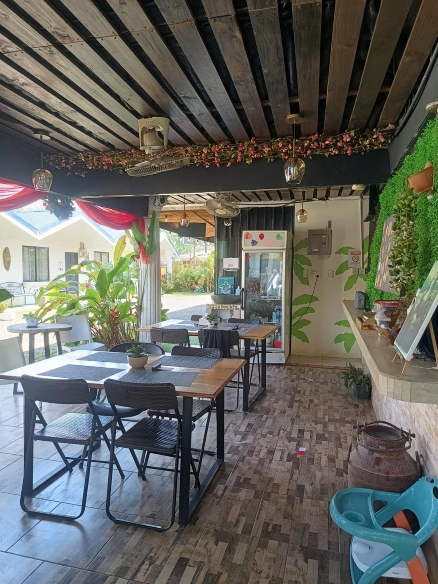 Hospedaje La Galerie Ciudad Cortés Eksteriør billede